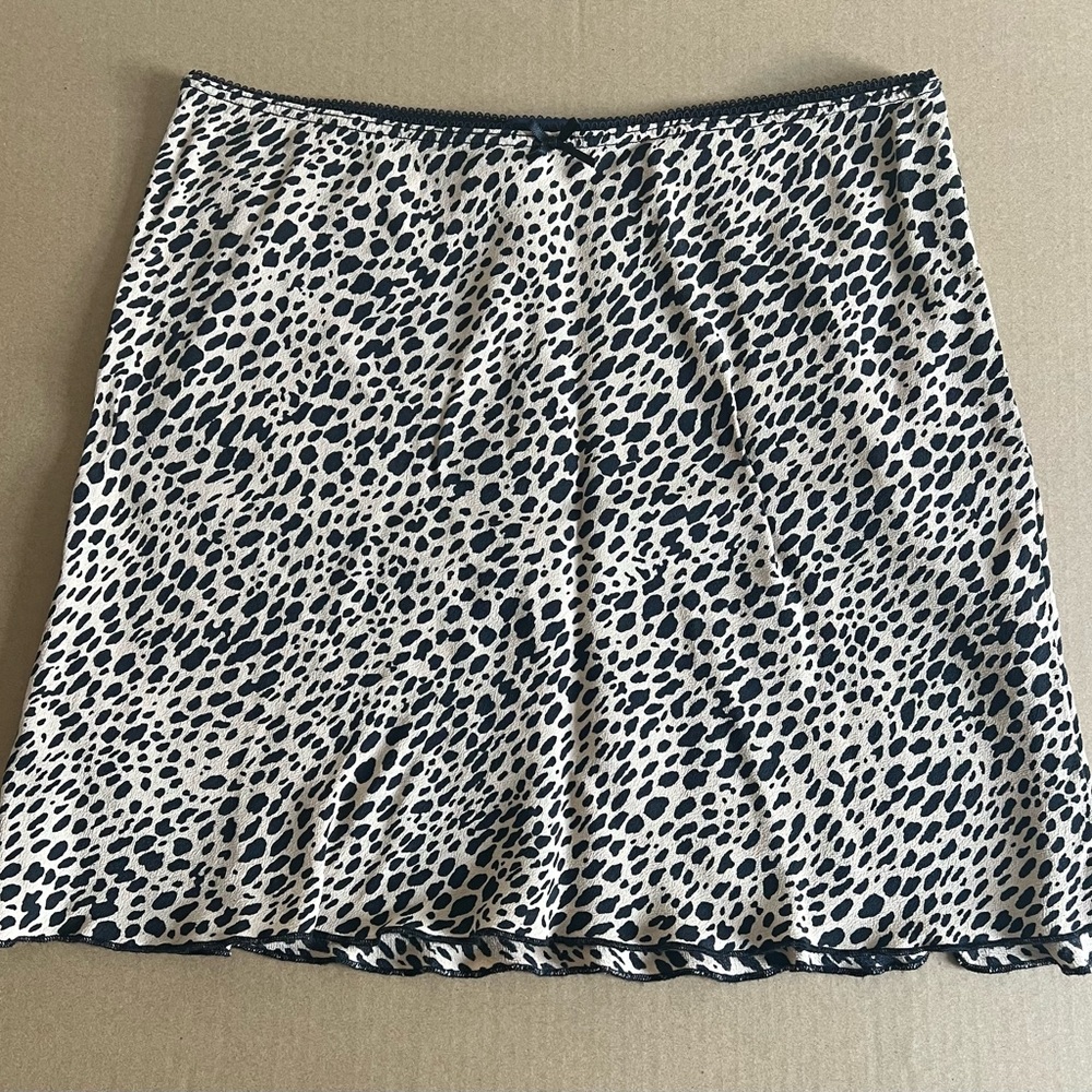 Brandy Melville skirt